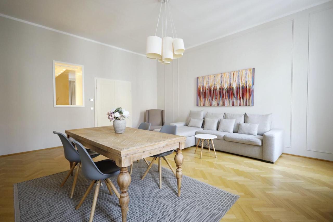 Heymi Apartments Karlsplatz 비엔나 외부 사진