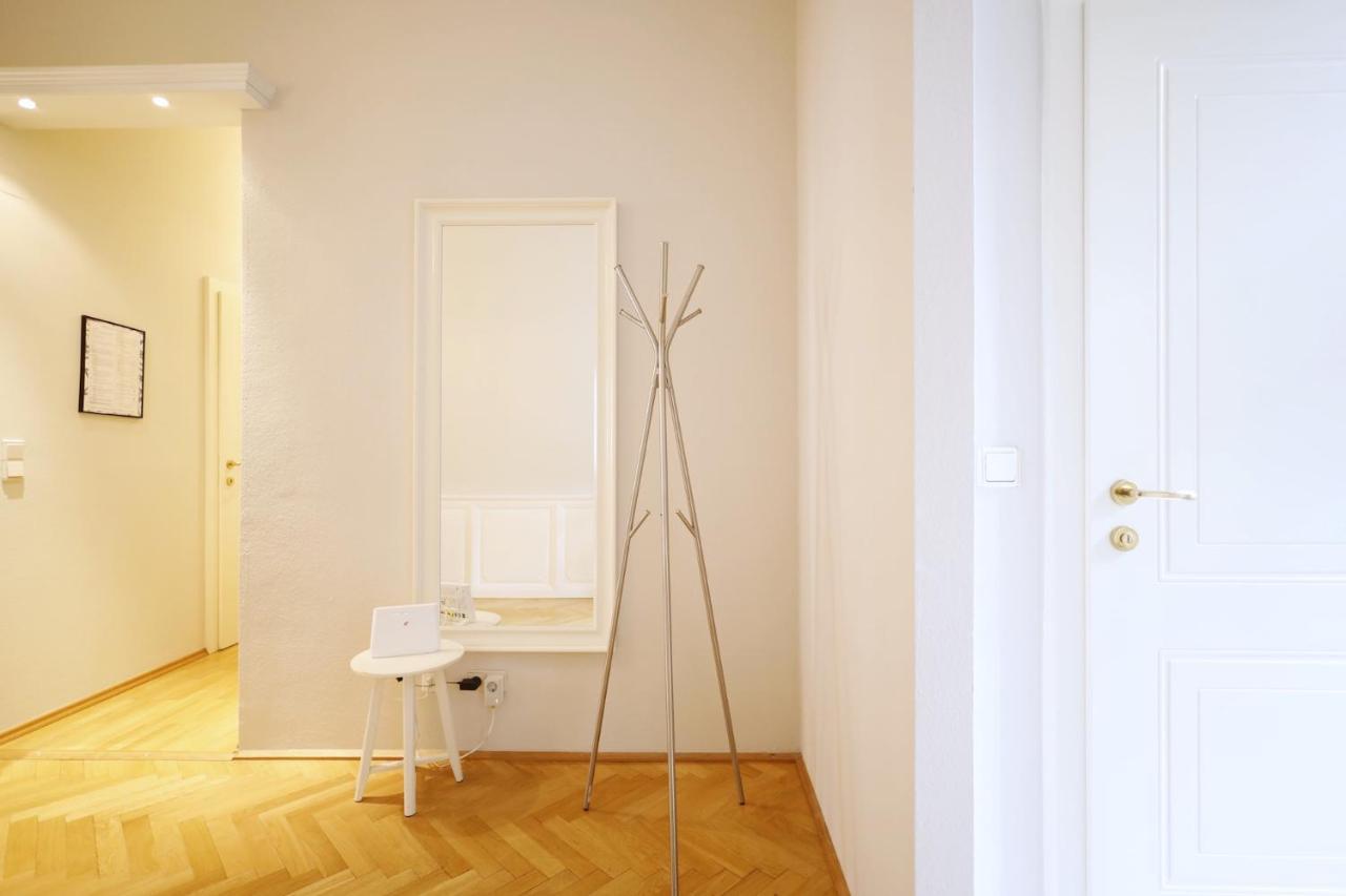 Heymi Apartments Karlsplatz 비엔나 외부 사진